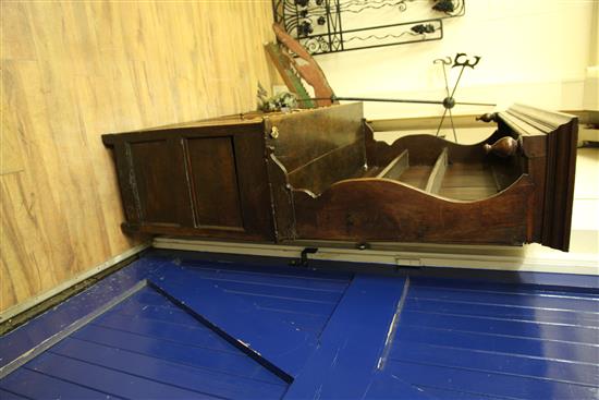 An 18th century oak dresser, W.5ft 3in.